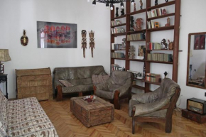 Keleti hangulatú apartman a Várnegyedben